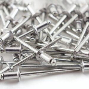 Заклепки, саморезы